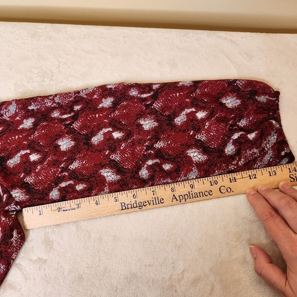 NWOT West Kei Tie Front Top Red, Gray & Black Size XS - Picture 11 of 12